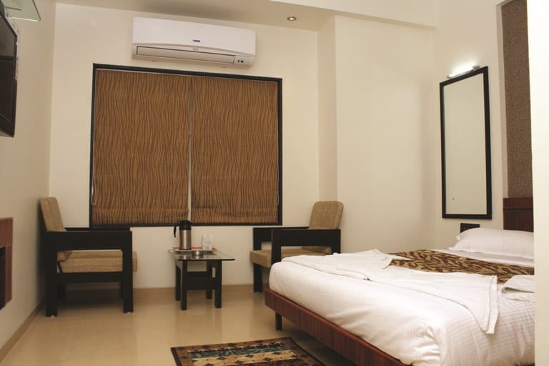 whatsapp image 2025 11 21 at 10.32.34 am