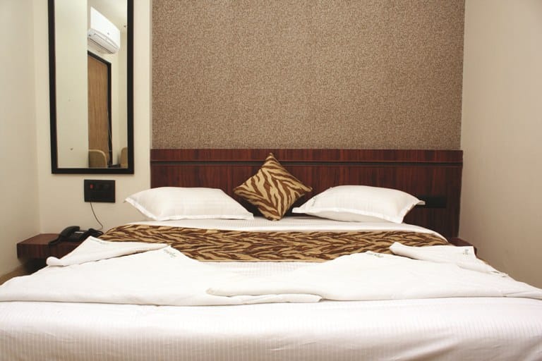 whatsapp image 2025 11 21 at 10.32.36 am (1)